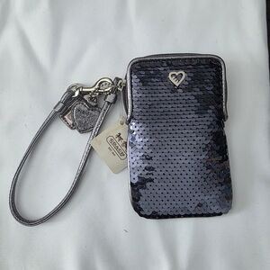 NWT COACH POPPY WRISTLET- VINTAGE